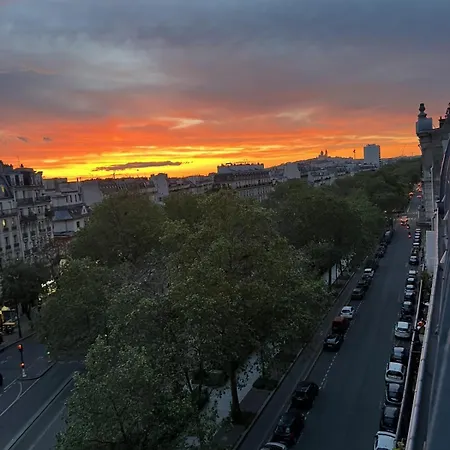 Renovated T3 - 5 Min From The Marais District Appartement